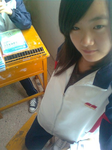 自拍网-校服-女生个性_女生_自拍摩羯座狮子座我爱讨厌图片